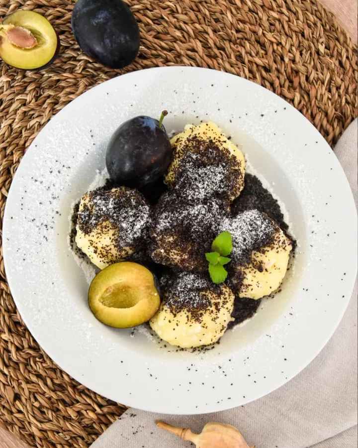 Szilvás gombóc recept