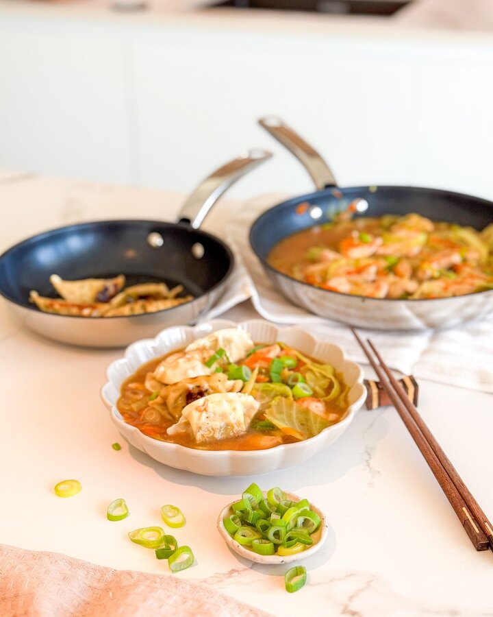 Miso leves gyozával