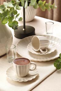 2 részes porcelán kávéscsésze szett alátéttel