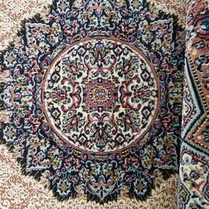 Luxus szőnyeg gyönyörű mintával, földes színekben Szélesség: 150 cm | Hossz: 230 cm