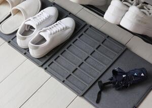 Umbra SHOE DRY sötétszürke összecsukható cipőalátét matrac