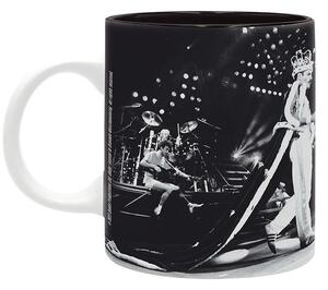Bögre Queen - Live at Wembley