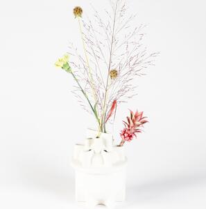 Kis fehér kerámia váza ZUIVER BASSIN 28 cm