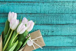 Fotótapéta tulipán csokor borítékkal