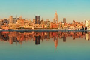 Öntapadó fotótapéta az elbűvölő New York tükörképe