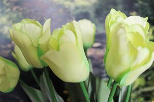Zöld mű tulipán levelekkel - 1 darab, 67cm