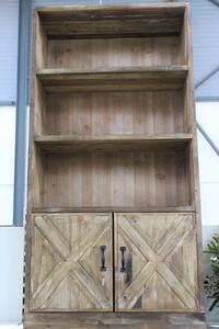 Fa szekrény ajtóval 170cm