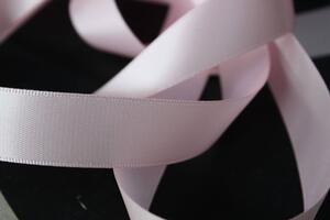 Rózsaszín szatén szalag 2cm 50m