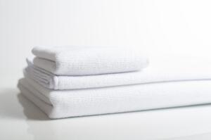 Towel City Gyorsan száradó sporttörülköző 110x30 cm - Fehér