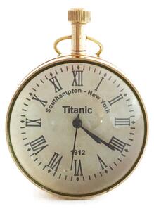 Gömbóra fadobozban 5 cm Titanic