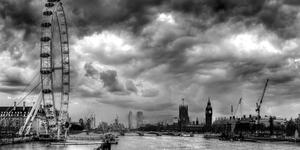 Egyedi London és a Temze folyó fekete-fehérben