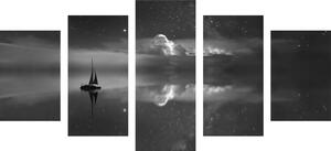 5 részes kép vitorlás hajó a tengeren fekete fehérben