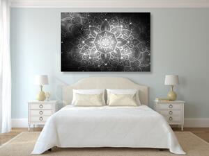 Kép Mandala galaktikus háttérrel fekete fehérben