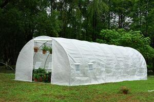 Polietilén üvegház 8x3x2 m 140g/m² UV4