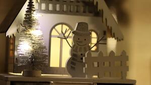 Tracon CHRACHS8WW Led karácsonyi kocka naptár, házikó, fa, elemes Timer 6+18h,8LED, meleg fehér ( 3000K ) színhőmérséklettel, 2xAA ( CHRACHS8WW )
