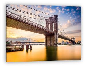 Brooklyn Bridge a reggelen New York City-ben, USA. (vászonkép)