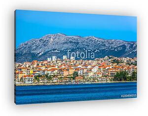 Podstrana coastline mediterranean scenery. / Seafront view at picturesque small town Podstrana in suburb of Split city, Croatia (vászonkép)