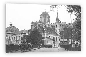 FORTEPAN: Esztergom Bazilika a Kossuth hídról nézve, előtérben a vízivárosi templom (1958) (vászonkép)