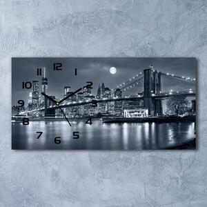 Négyszögletes üvegóra vízszintesen Manhattan new york city