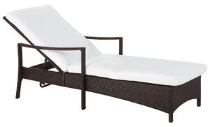 Barna rattan napozóágy VASTO