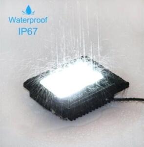 FOXMAG24 200W Napelemes LED Reflektor - Vízálló, Távirányítóval