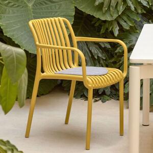 Mustársárga műanyag kerti szék Kave Home Isabellini