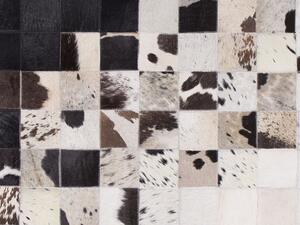 Fekete és fehér bőrszőnyeg 140 x 200 cm KEMAH