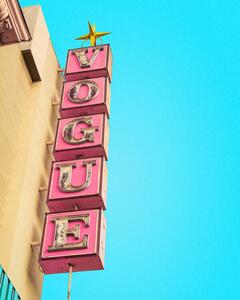 Fotográfia Vogue Theatre Sign in Hollywood, Tom Windeknecht