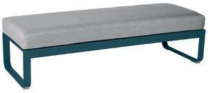 Szürkésbarna kárpitozott pad Fermob Bellevie 148 cm kék talppal