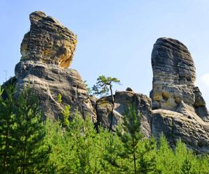 Művészeti fotózás Sandstone rock in Hruboskalsko Nature Reserve,, vencavolrab, (40 x 35 cm)