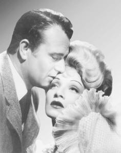 Művészeti fotózás John Wayne And Marlene Dietrich, The Spoilers 1942 Directed By Ray Enright, (30 x 40 cm)