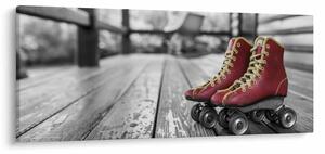 Egy piros régi görgős cipő képe (120x50 cm)