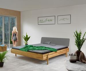 Skandináv stílusú tölgyfa ágy lábakon 180 x 200 cm