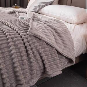 Világosszürke színű bordázott ágytakaró pléd - 150x200cm