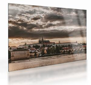 Kép - felhős Prága (üvegen) (70x50 cm)
