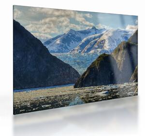 Tájkép hegyekkel (üvegen) (70x50 cm)