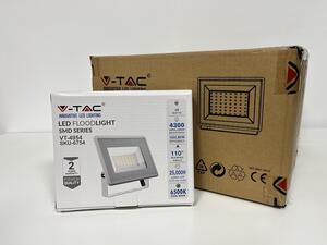 Fehér LED reflektor 50W csomag, 8+2db ingyenes