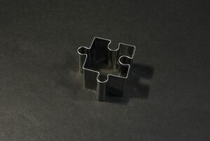 Puzzle keksz kiszúró forma 4 cm