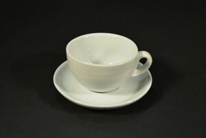 Fehér porcelán cappuccino csésze 280 ml