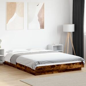 Füstös tölgyszínű szerelt fa ágykeret LED-del 140x190 cm