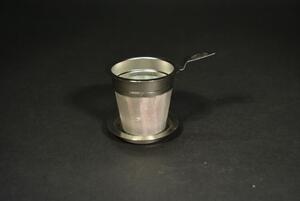 Teaszűrő kosár tetővel teakannába 6 cm