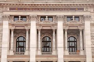 Nem szőtt fotótapéta burgtheater 375 x 250 cm