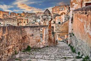 Nem szőtt fotótapéta matera városa 375 x 250 cm