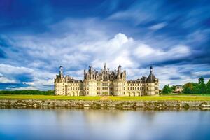 Nem szőtt fotótapéta chambord kastély 375 x 250 cm