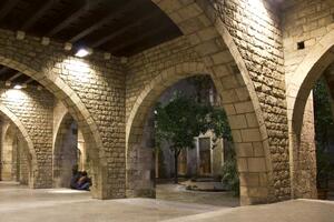 Nem szőtt fotótapéta barcelona gótikus része 375 x 250 cm