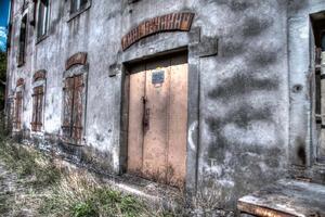 Nem szőtt fotótapéta ajtó az elektromos alállomásról 375 x 250 cm