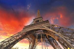 Nem szőtt fotótapéta az eiffel-torony 375 x 250 cm