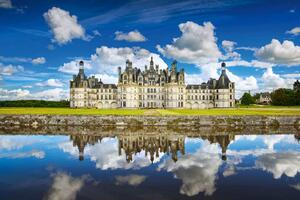 Nem szőtt fotótapéta chateau chambord iii. 375 x 250 cm
