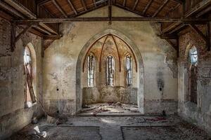 Nem szőtt fotótapéta elhagyott templom 375 x 250 cm