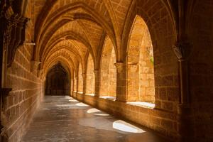Nem szőtt fotótapéta monasterio de piedra kolostor 375 x 250 cm